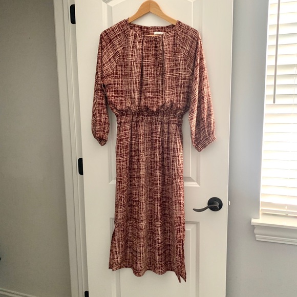 Prologue - Long sleeve crewneck midi dress (red) - Picture 4 of 16